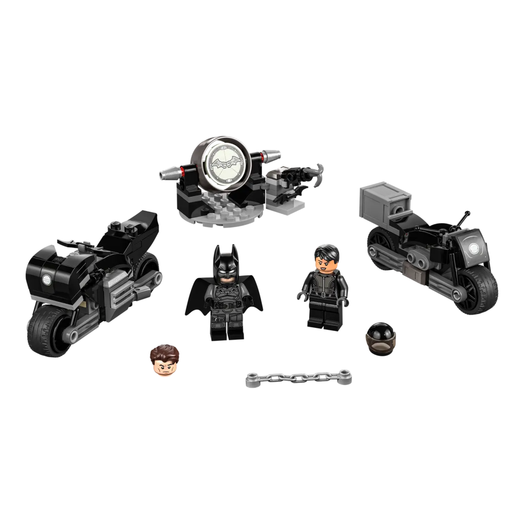 LEGO Batman™ & Selina Kyle™ Motorcycle Pursuit
