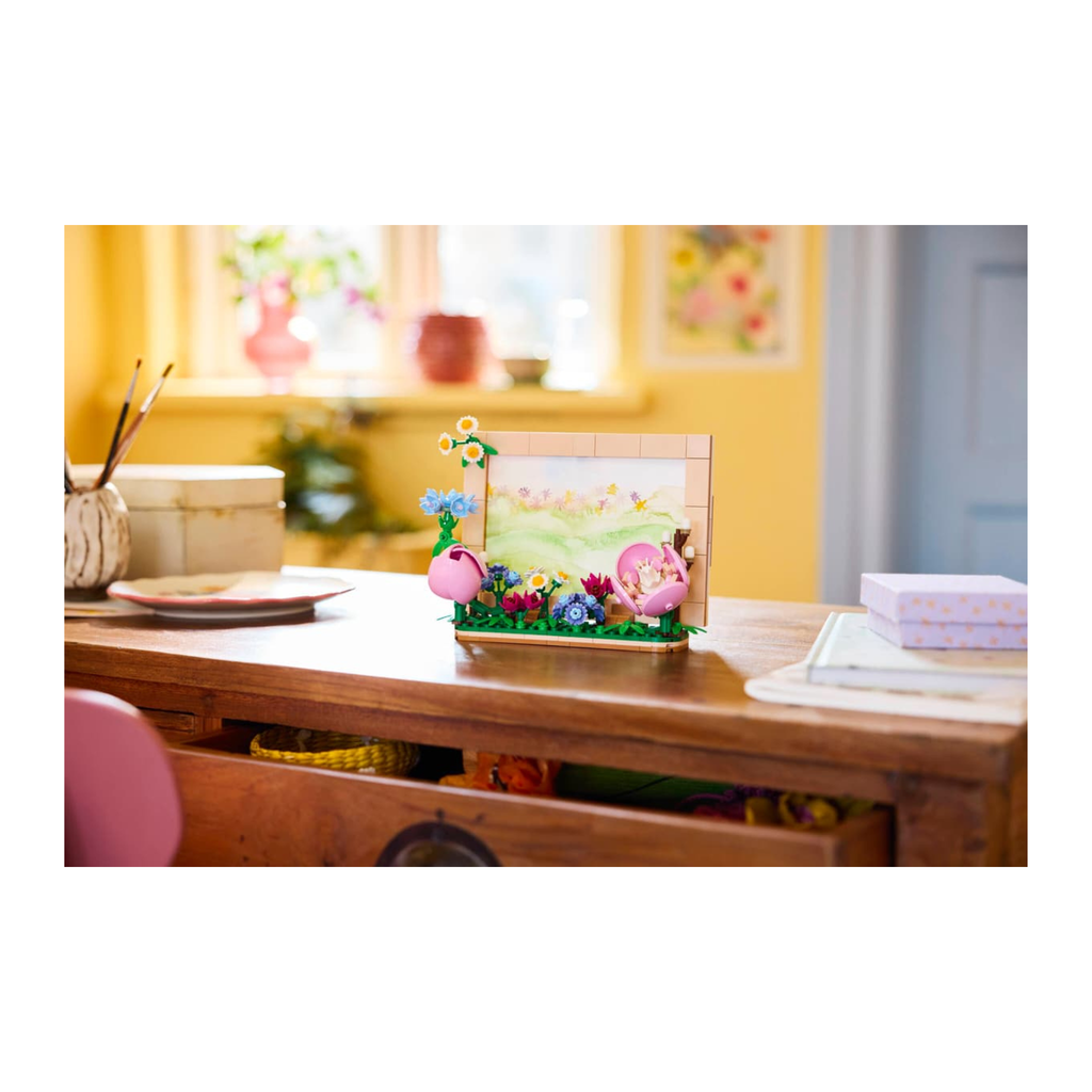 LEGO Floral Picture Frame